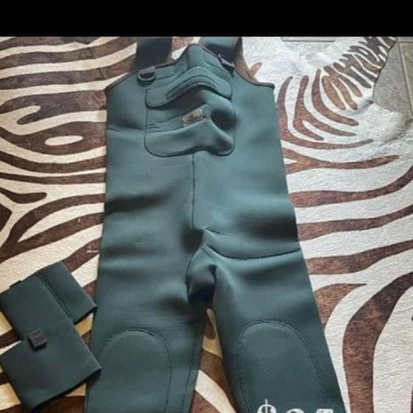 Magellan Neoprene Water Waders - Picture 1 of 1